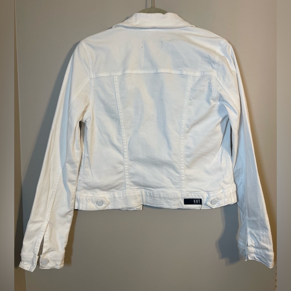 Kut from the Kloth Women's Cream Jean Jacket - Picture 6 of 8